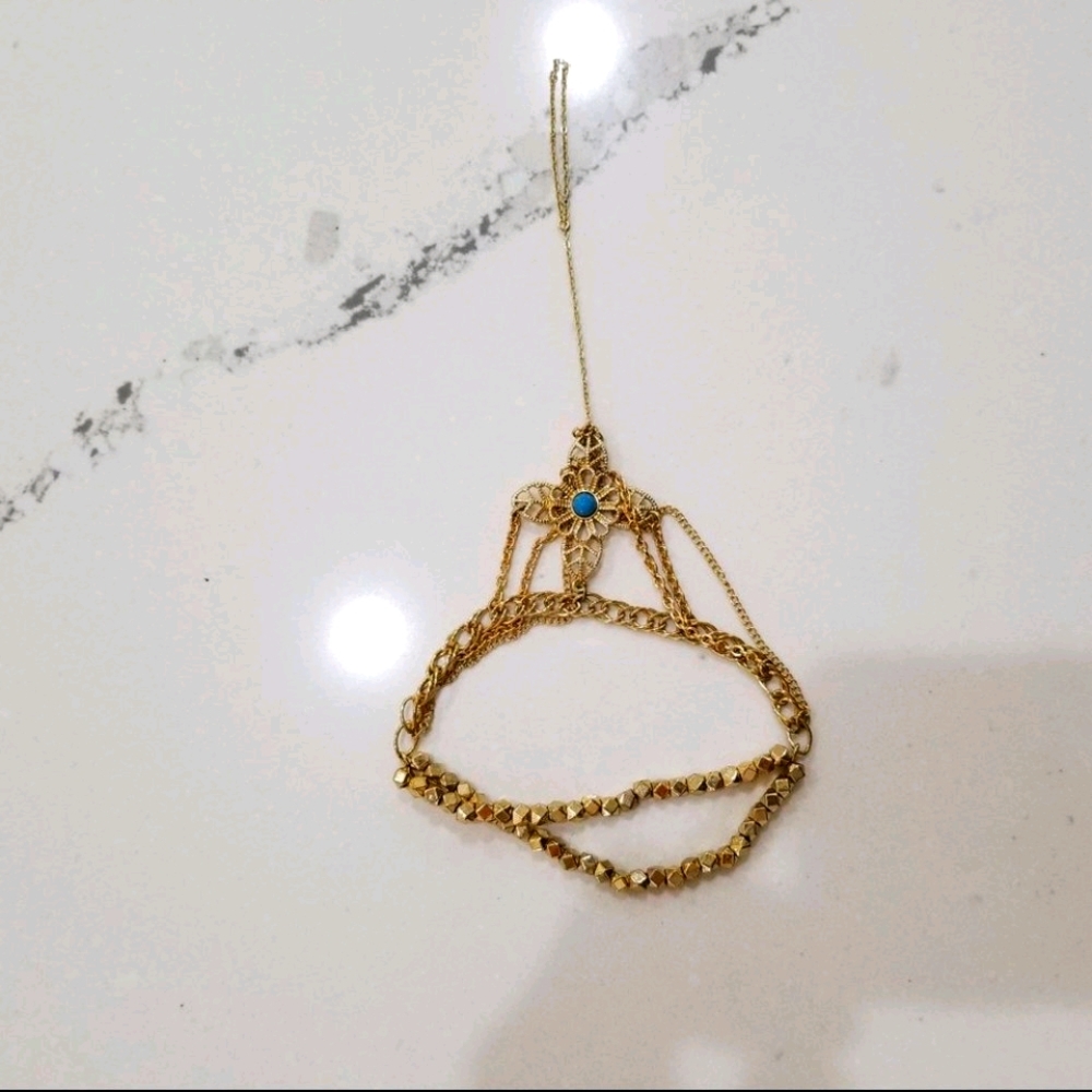 Gold Anklet With Toe Ring